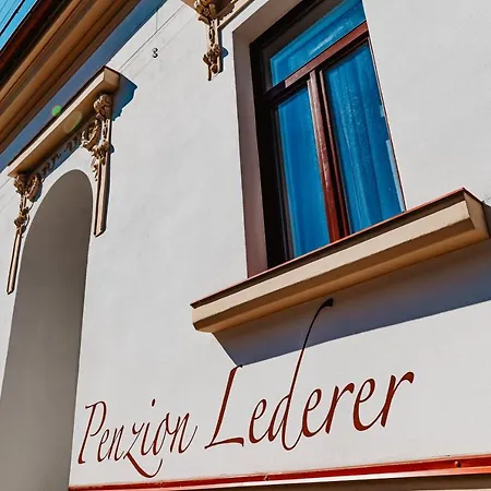 Lederer